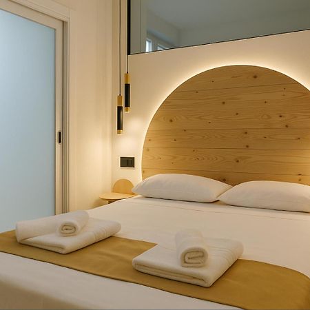Zelun Suite Torremolinos Center Εξωτερικό φωτογραφία