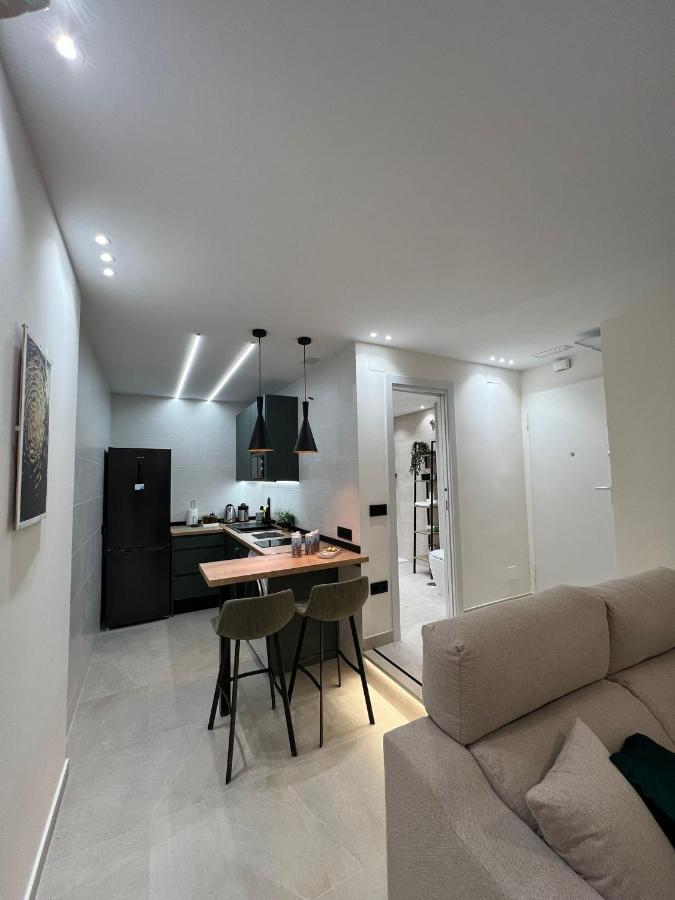 Zelun Suite Torremolinos Center Εξωτερικό φωτογραφία