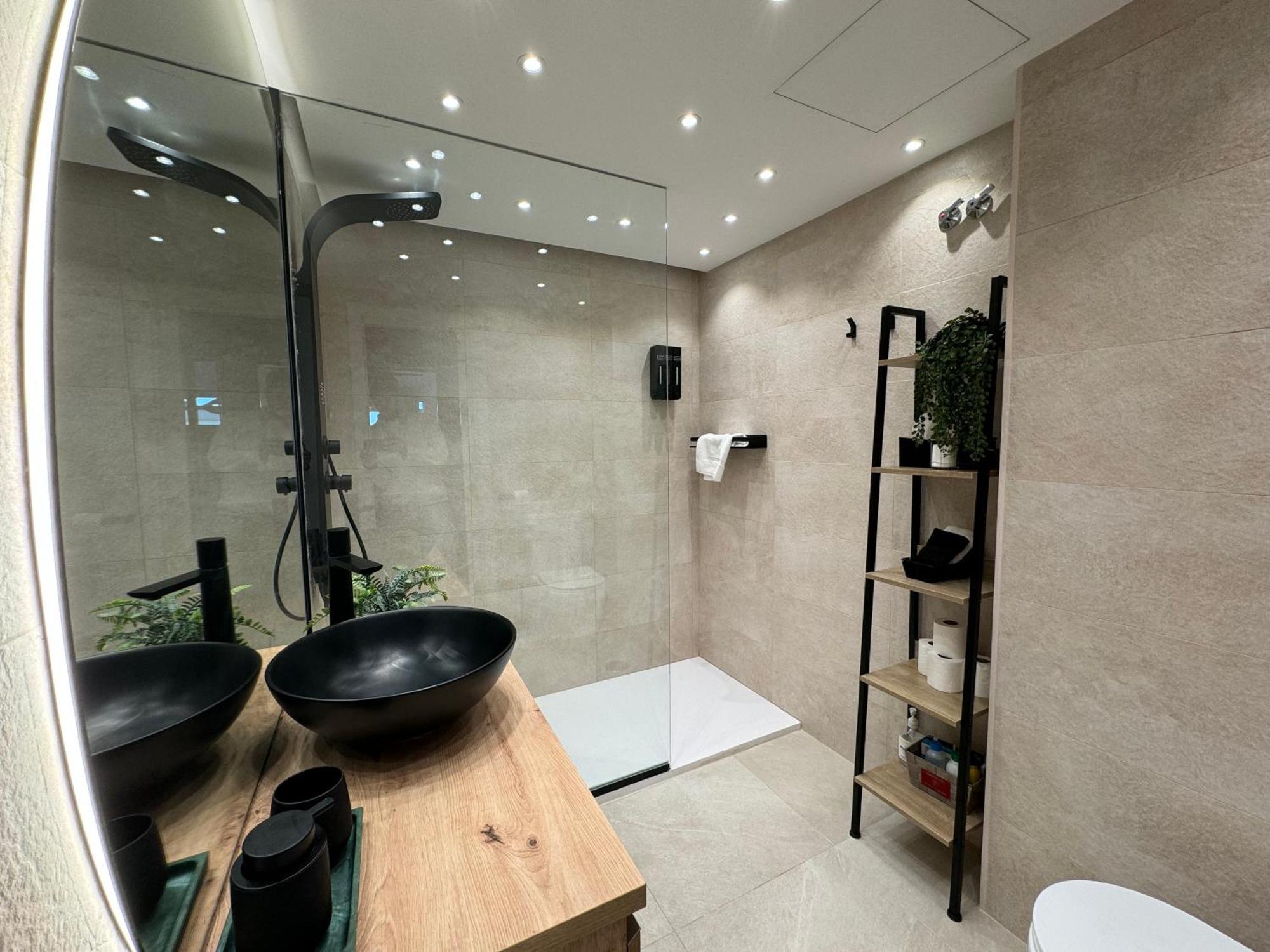 Zelun Suite Torremolinos Center Εξωτερικό φωτογραφία